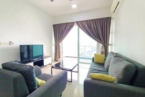 Johor Bahru Town Pinnacle Tower 3 Bed 2 Bath