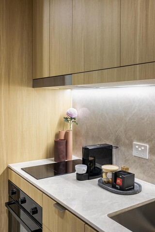 아디나, 첨사이드 브리즈번