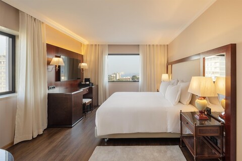 도무 페드로 리스보아 호텔, 래디슨 인디비주얼스 멤버