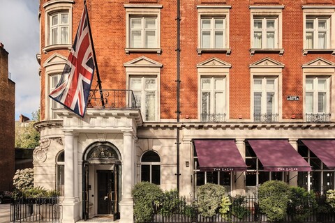 더 카도간, 어 벨몬드 호텔, 런던