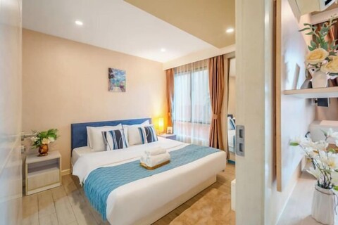 Seven Seas Condo Resort OB D7