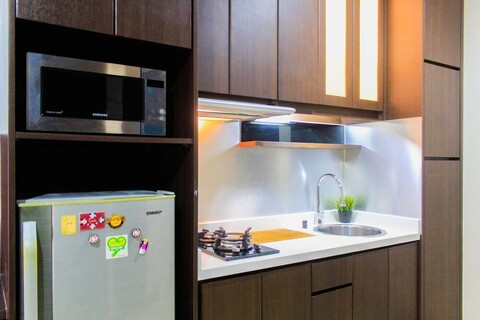 Nice and Comfort Studio at Tamansari Semanggi Apartment