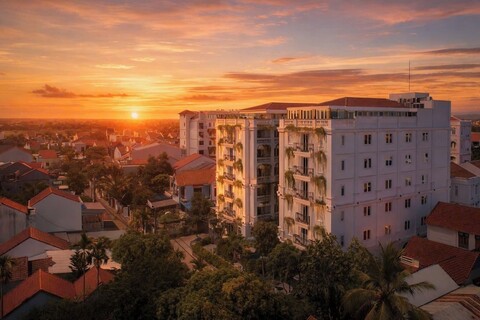 호이 안 블루 스카이 부티크 호텔 & 스파