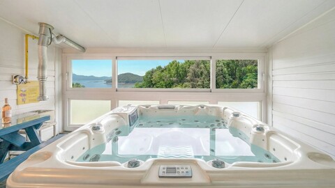 강화도 지베르니 스파 펜션