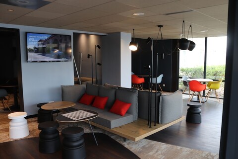 이비스 믈룅 오텔