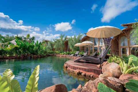 Curve Villas Boutique Resort