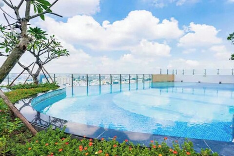 파빌리온 럭셔리 에어포트 보타니카 프리미어