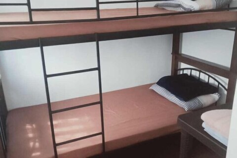 Queen Abby's Staycation