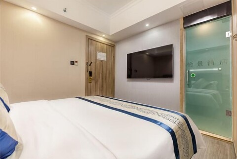 Nanfang Yijing Hotel (Shenzhen Baoan International Airport Gushu Subway Station store)