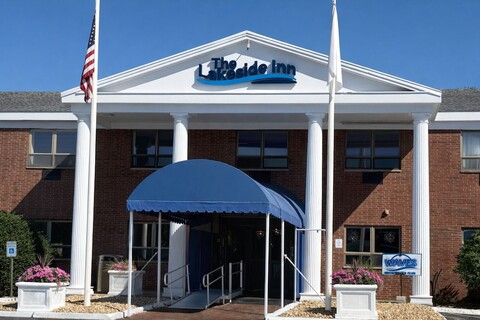 레이크사이드 인