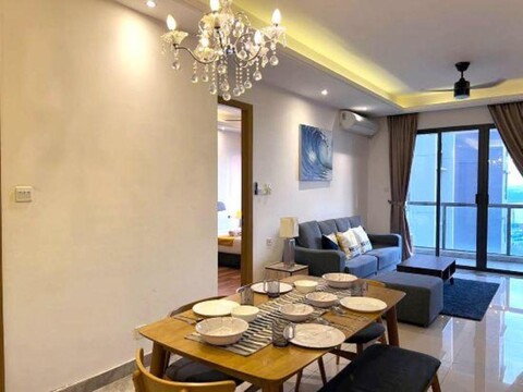 R&F Princess Cove @ 2Bed2Bath | 5min walk to CIQ