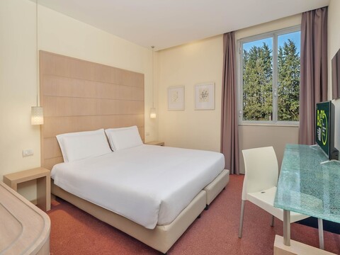 B&B 호텔 칼렌자노 퍼스트