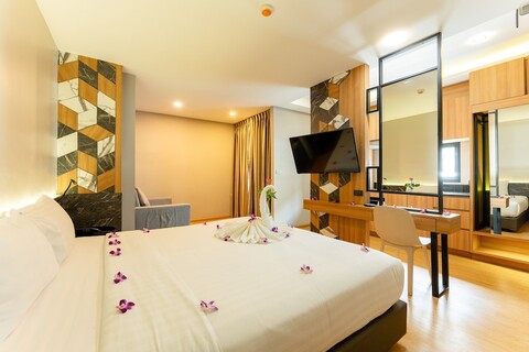 스카이 웨이브 파통