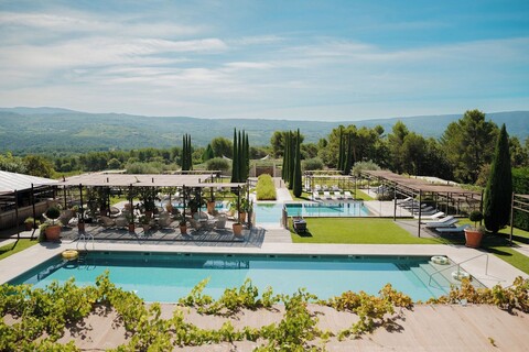 코퀼라드 프로방스 - 르레 & 샤토