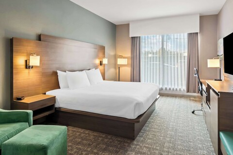 베스트 웨스턴 플러스 피트 메도우즈 인 & 스위트