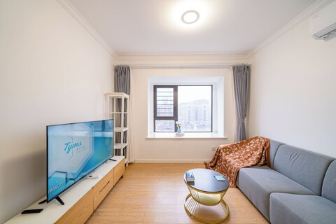 타임스 1베드룸 1욕실 아파트먼트, 구베이