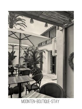 MOONTEN Boutique Stay