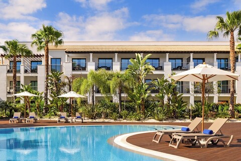 파인 클리프스 가든스