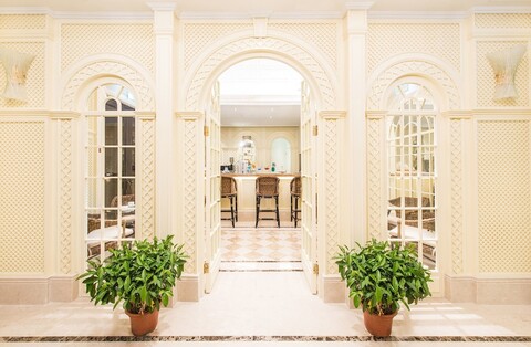 레전드 팰리스 호텔