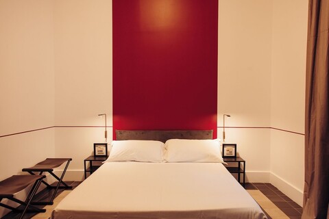 알토레도 룸스 앤 스위트