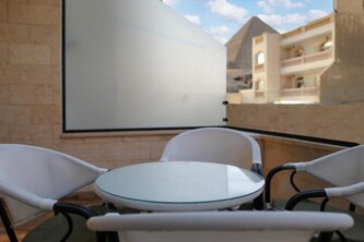 Pyramids Height Luxury Wing