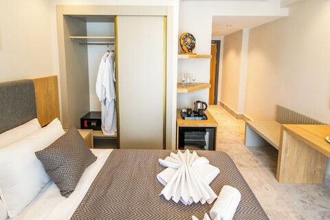 레지던스 222 히사로누