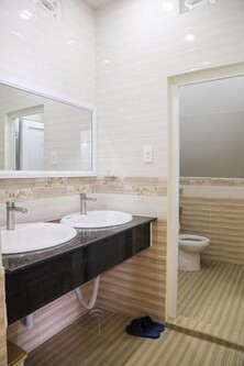 티곤 플라워 하우스