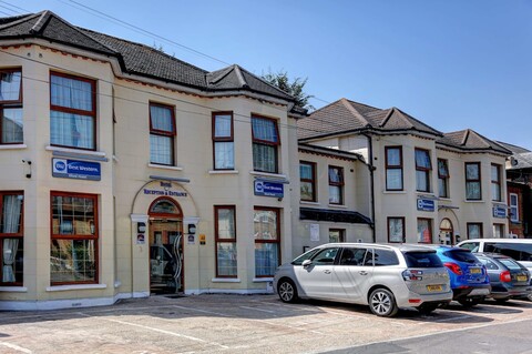 베스트 웨스턴 런던 일포드 호텔