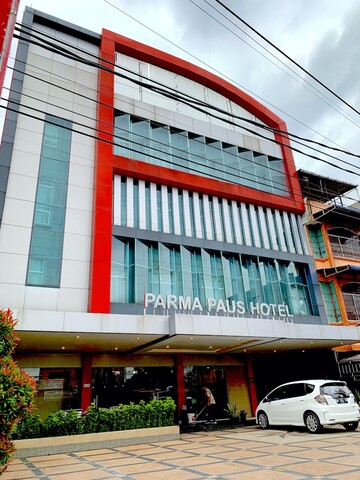 파르마 파우스 호텔