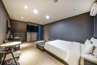 동탄 호텔 반달