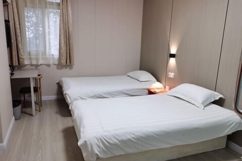 Shanghai Mandeng Hotel