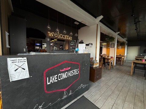 레이크 코모 호스텔