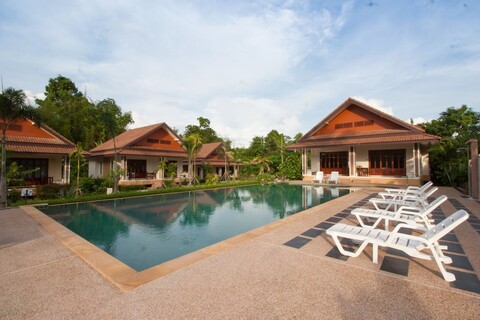 오스카 빌라 아오낭 끄라비