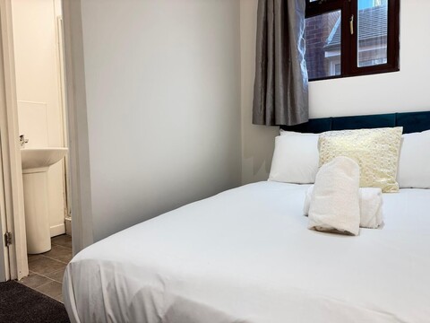 히드로 근처의 욕실 딸린 객실