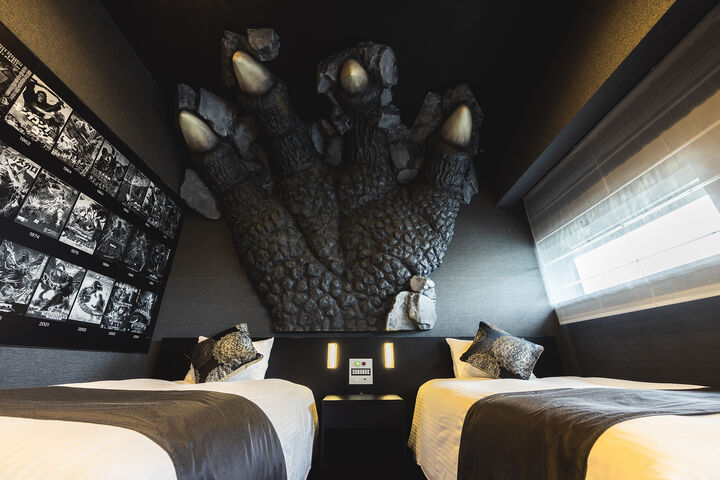 room detail thumbnail 2