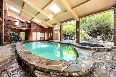 컴포트 인 앤드 스위츠 솜브레로