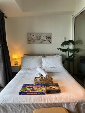 Condo near airport - azure residences