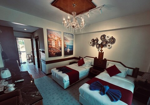 미라클 비치클럽 럭스 선베드 & 프리 크레딧