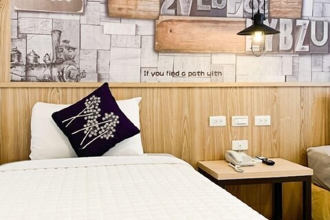 Ocean Star Hostel