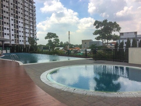 Best Price Studio The Oasis Apartment