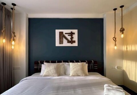 Belivin'98 Sense of Pier Sathon Residence