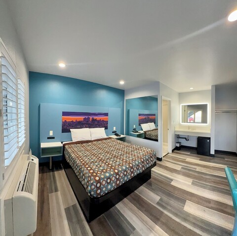 라 카사 모텔, 버뱅크 공항, LA