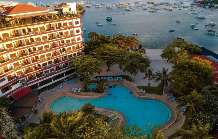 Cebu White Sands Resort and Spa