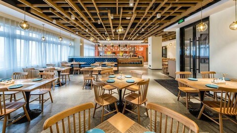 Suning Yayue Hotel (Zhangjiagang Pedestrian Street Manbatt Square)