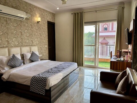 Homefort Stays , Millennium City Centre Gurugram