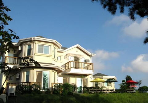 안면도노블레스펜션