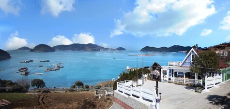 통영 데크하우스 펜션