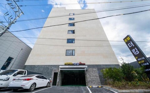 괴산 호텔 더킹