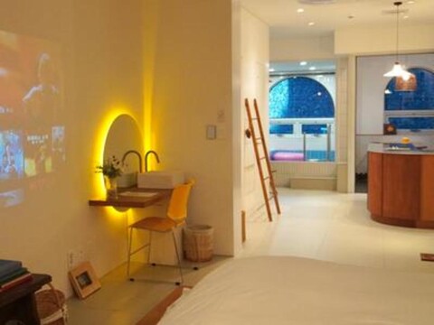 Grand Arch Pool Villa