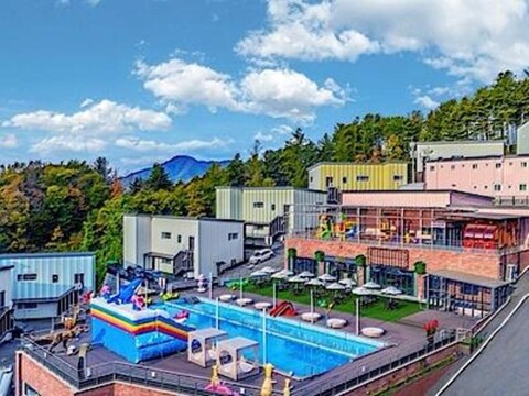 Kingdom Kids Pool Villa Resort